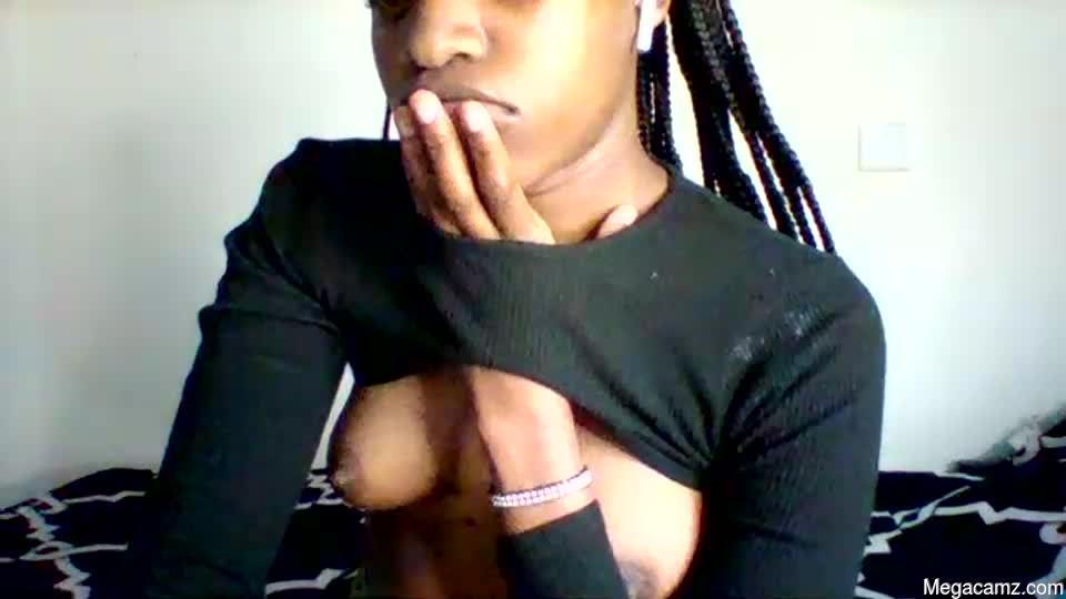 Queen_mellanine44