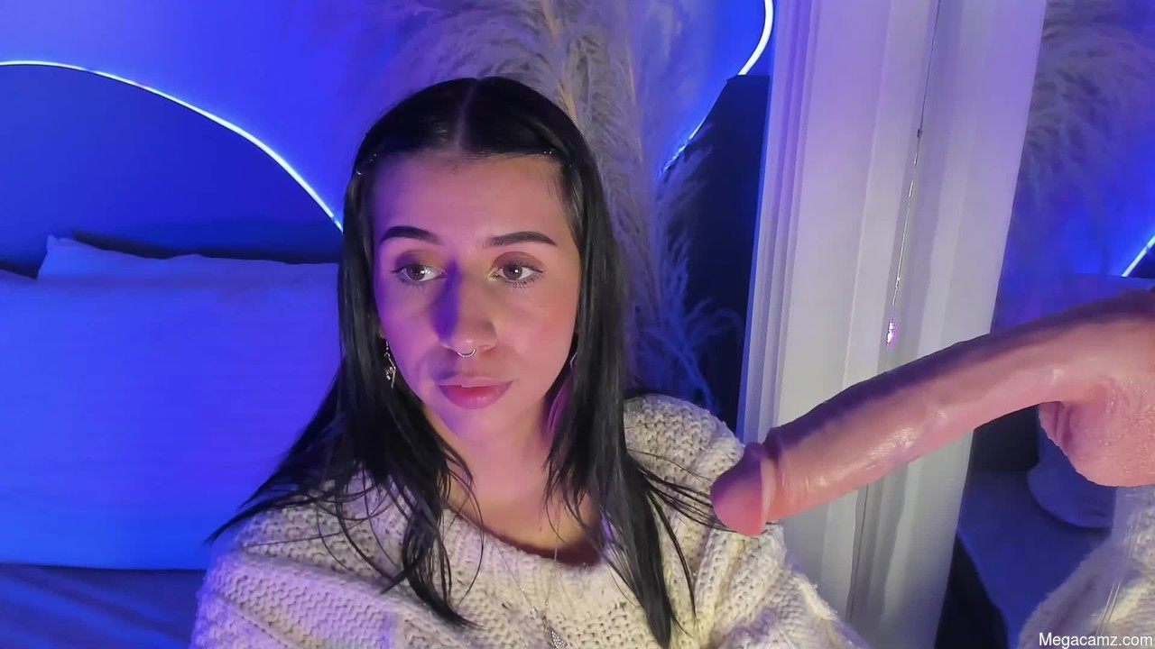 Melaniee_bae_