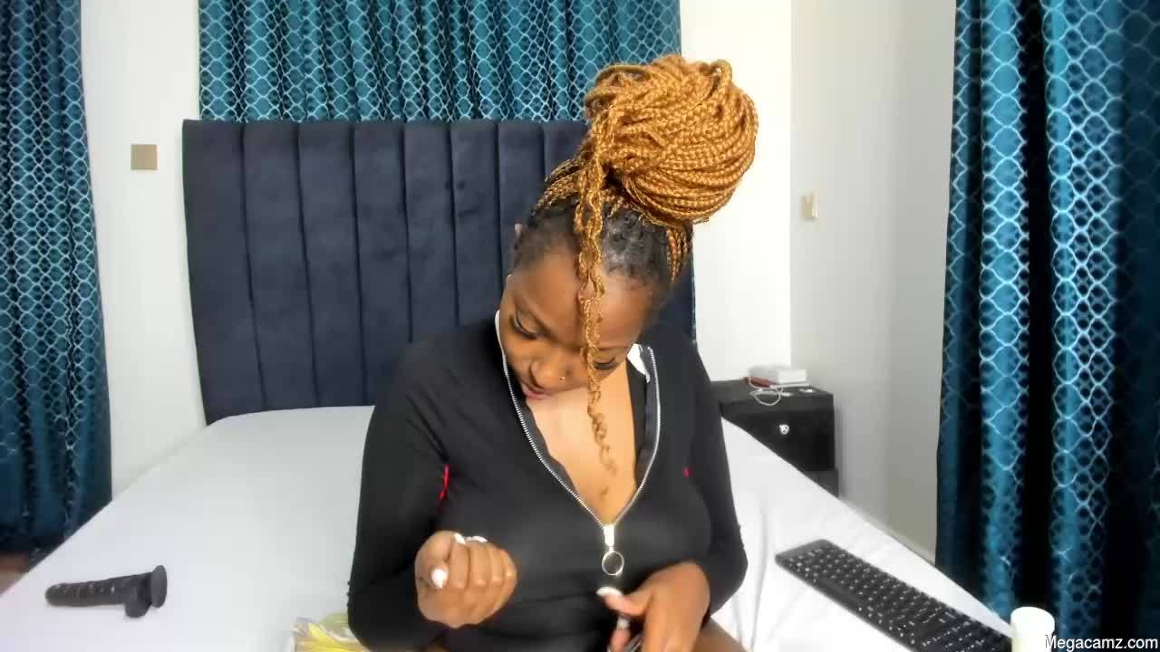 Nyah_nympho