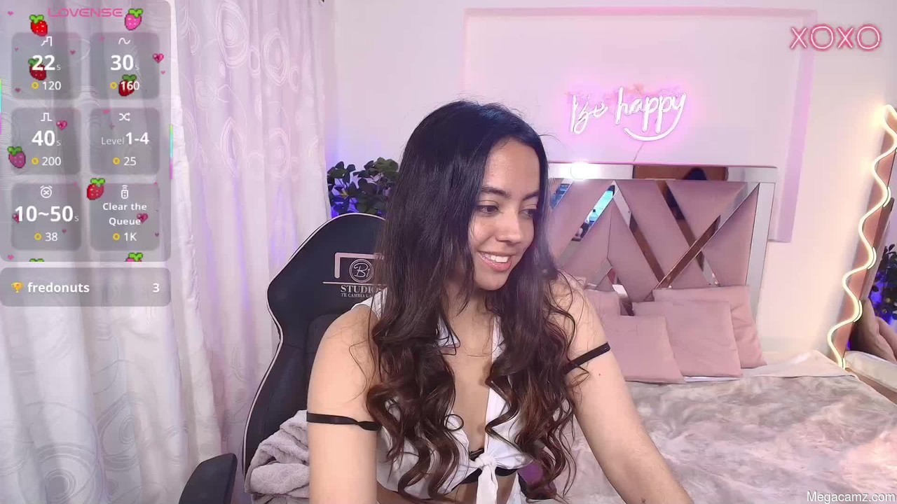 Laraa_tay