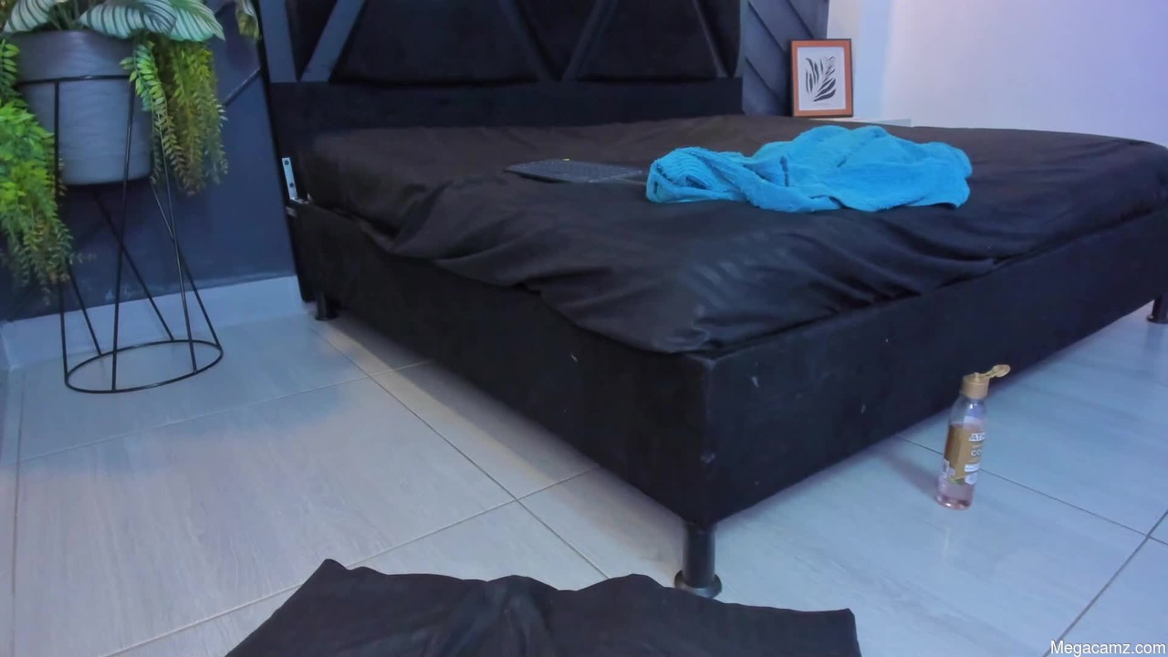 Alahia_dangelo_