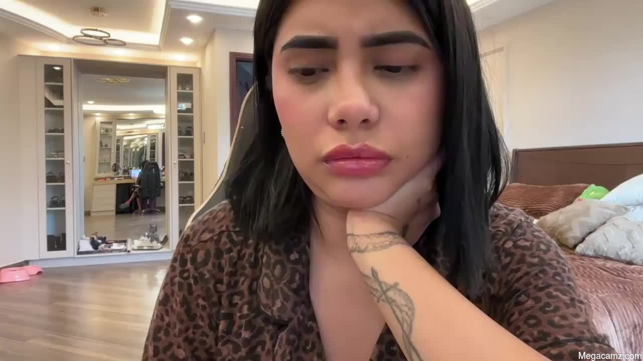 Therealcamilabaddie