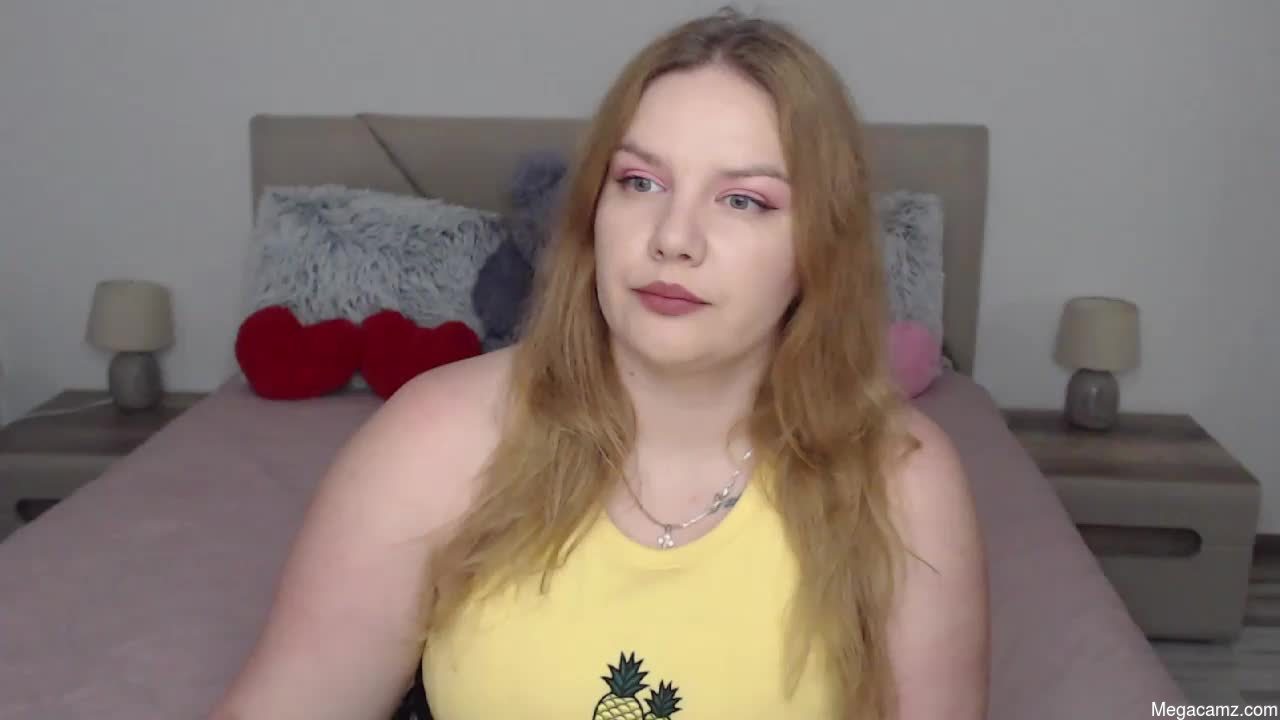 Curvyanna13