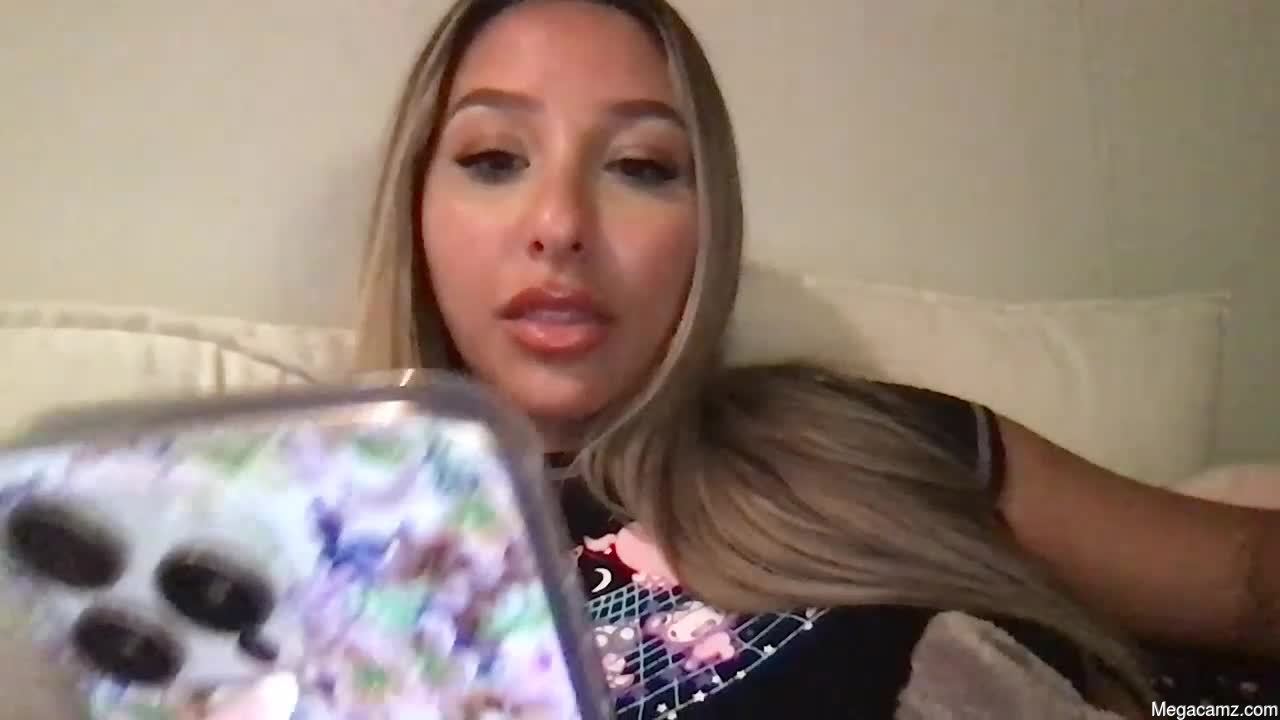 Nicolelovesyou444