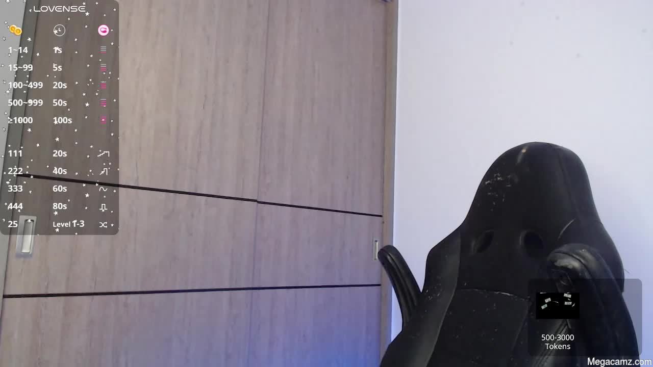 Emma_aaa