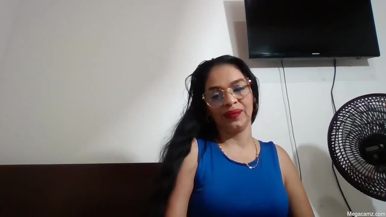 Vickyy_kiss