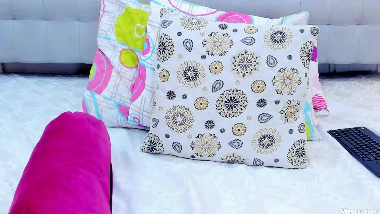 Roxiewhite