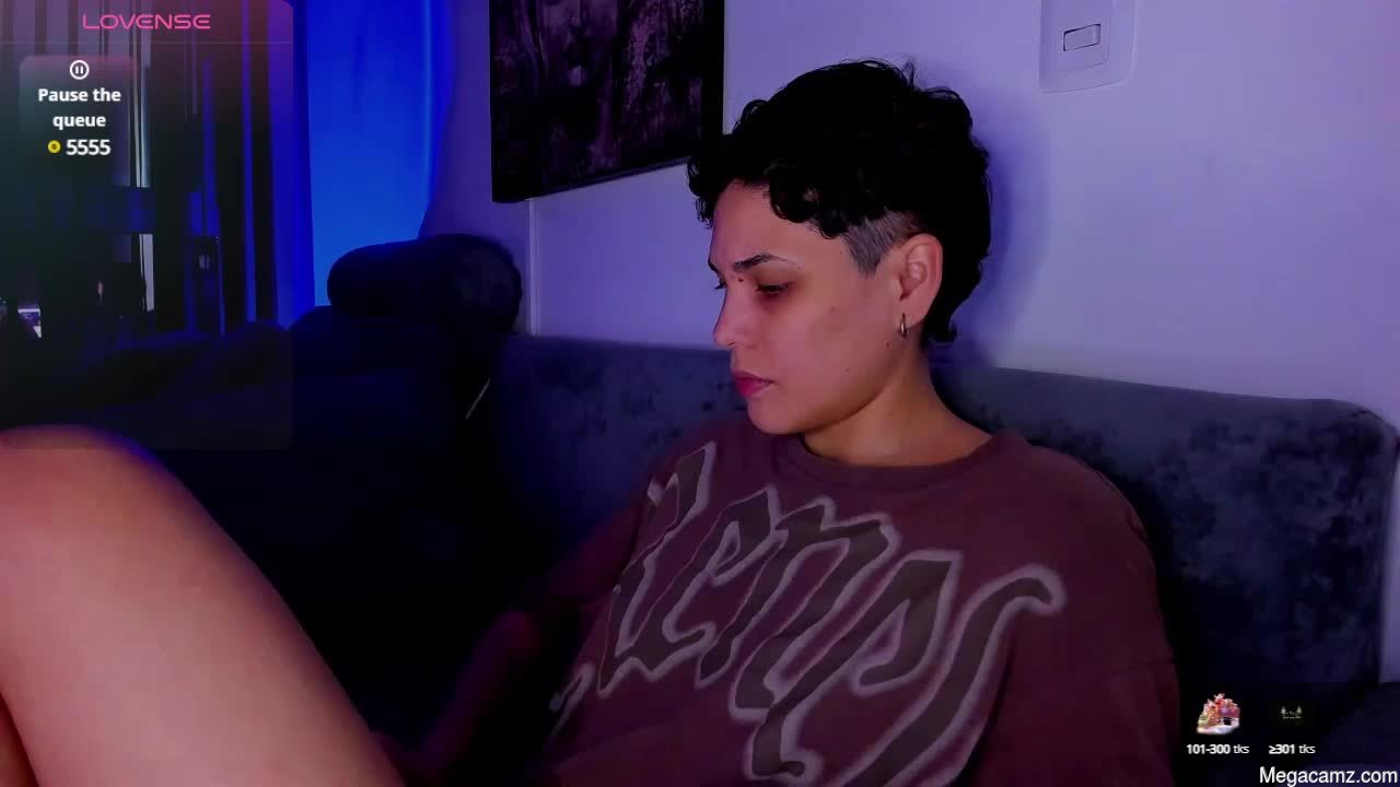 Laura_r23