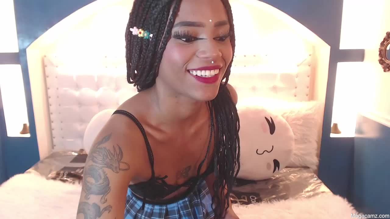 Samantha_spike_