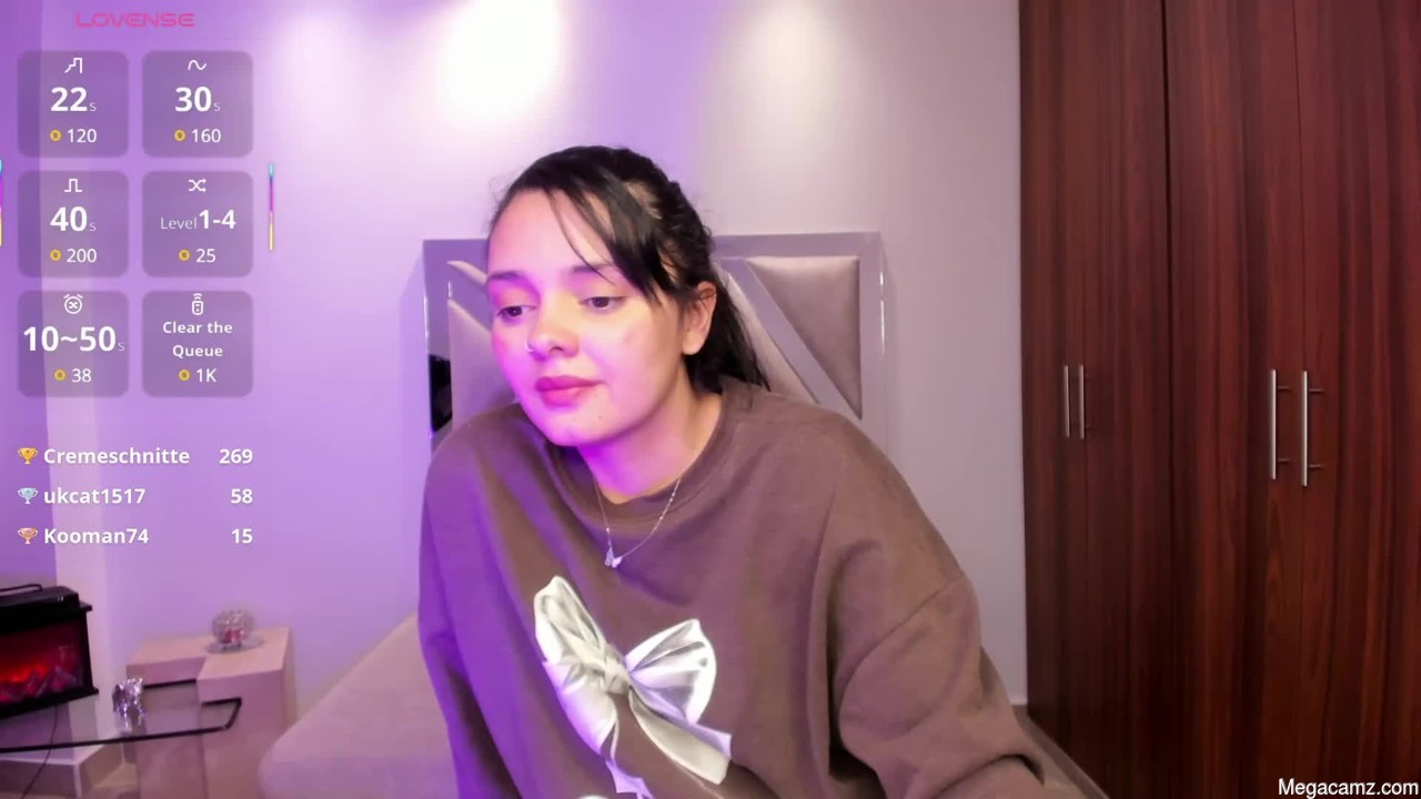 Amelia_cheerry