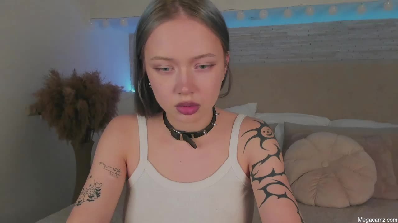 Kitty__kitt1y