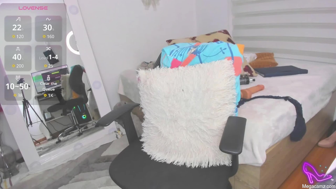 Sharonvelvet