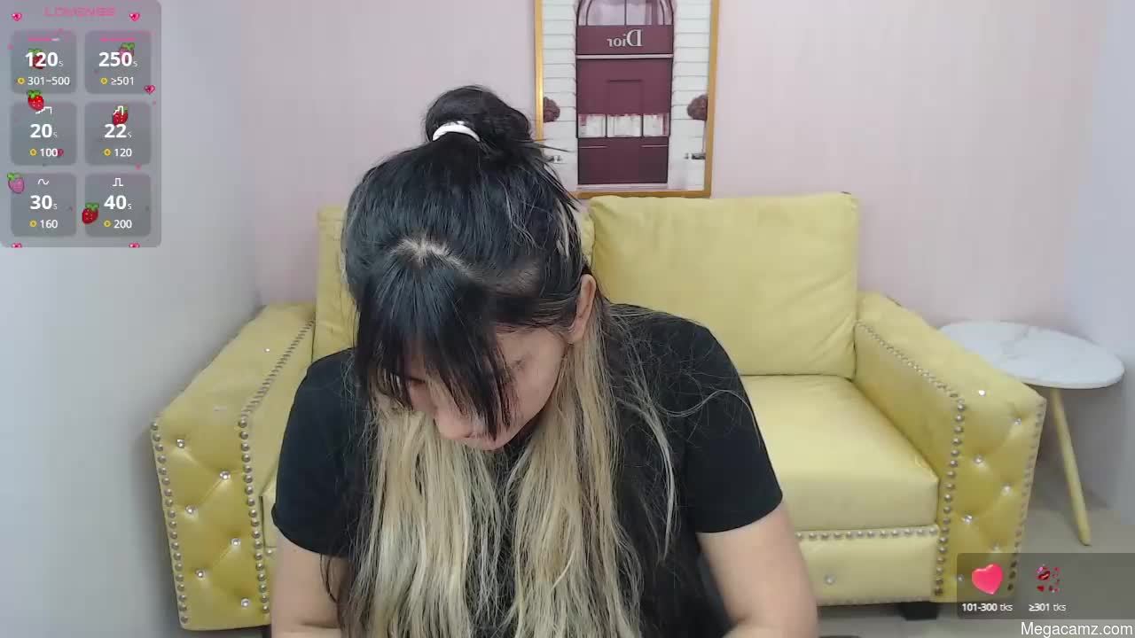 Lia_hank_ch