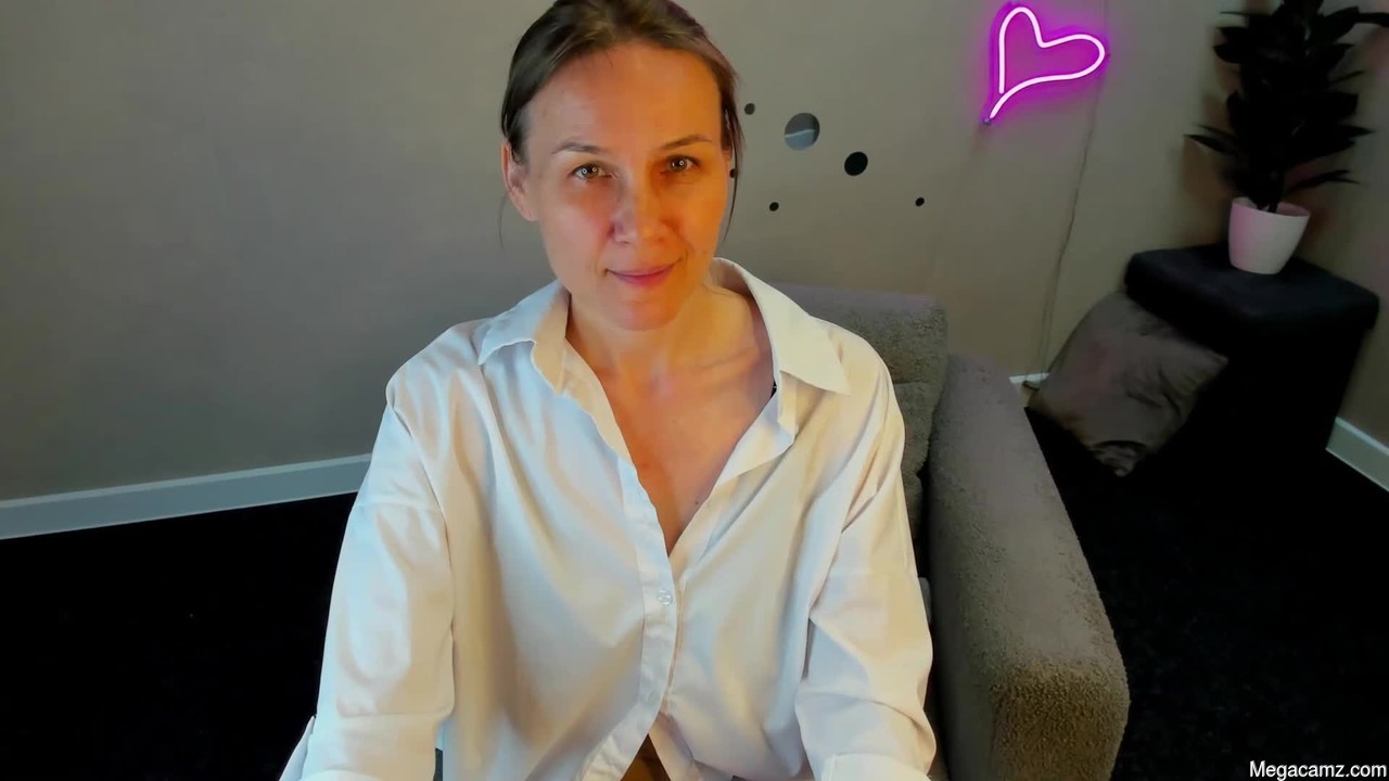 Lillian_white1