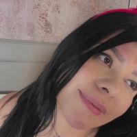 Scarlett_grey_1