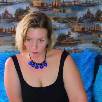 Ladylucky_