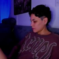 Laura_r23