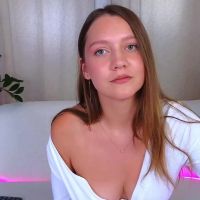 Alice_charmy