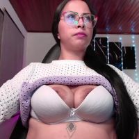 Yesie_hot2