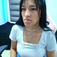 Andrea_brunette_