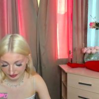 Sarrah_blush