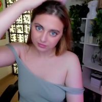 Alice_wander