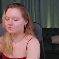 Emma_stoune