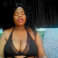 Ebonybigboobs4u