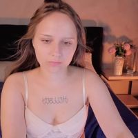 Ashley_puppet