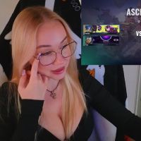 Emili1_bc