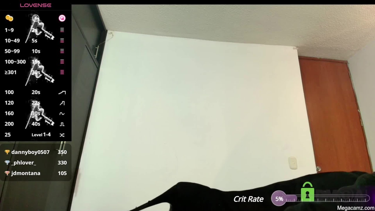 Valeska_black