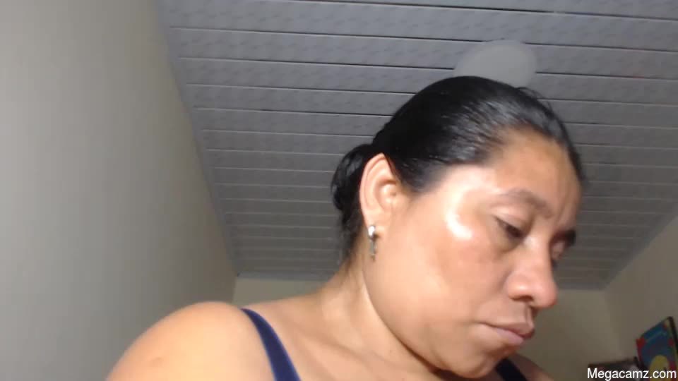 Kloe_boobs