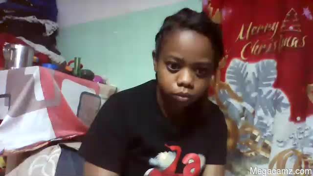 Larissa645771