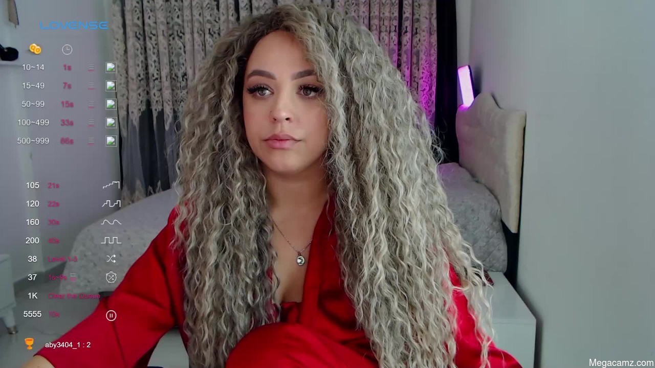 _just_a_queen_3