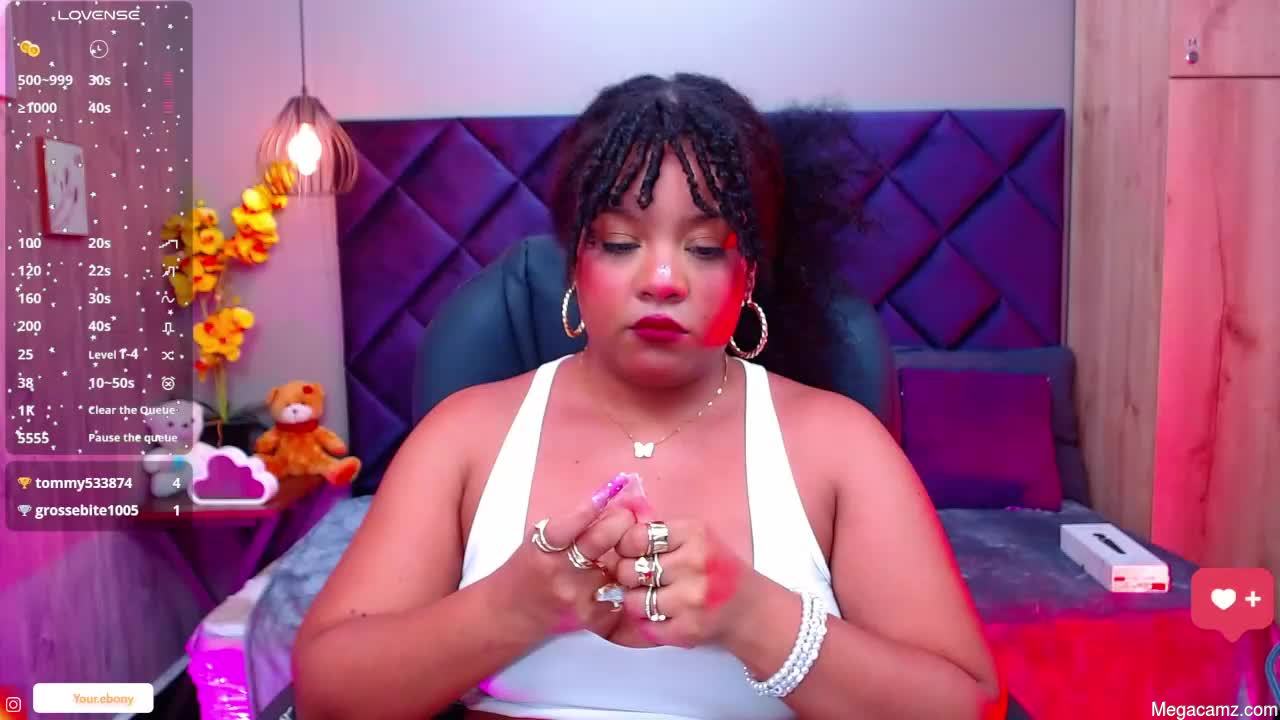 Aisha_violet