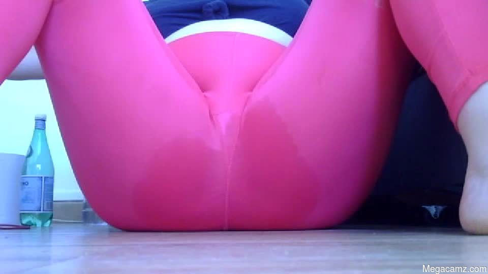 Wet_pants2022