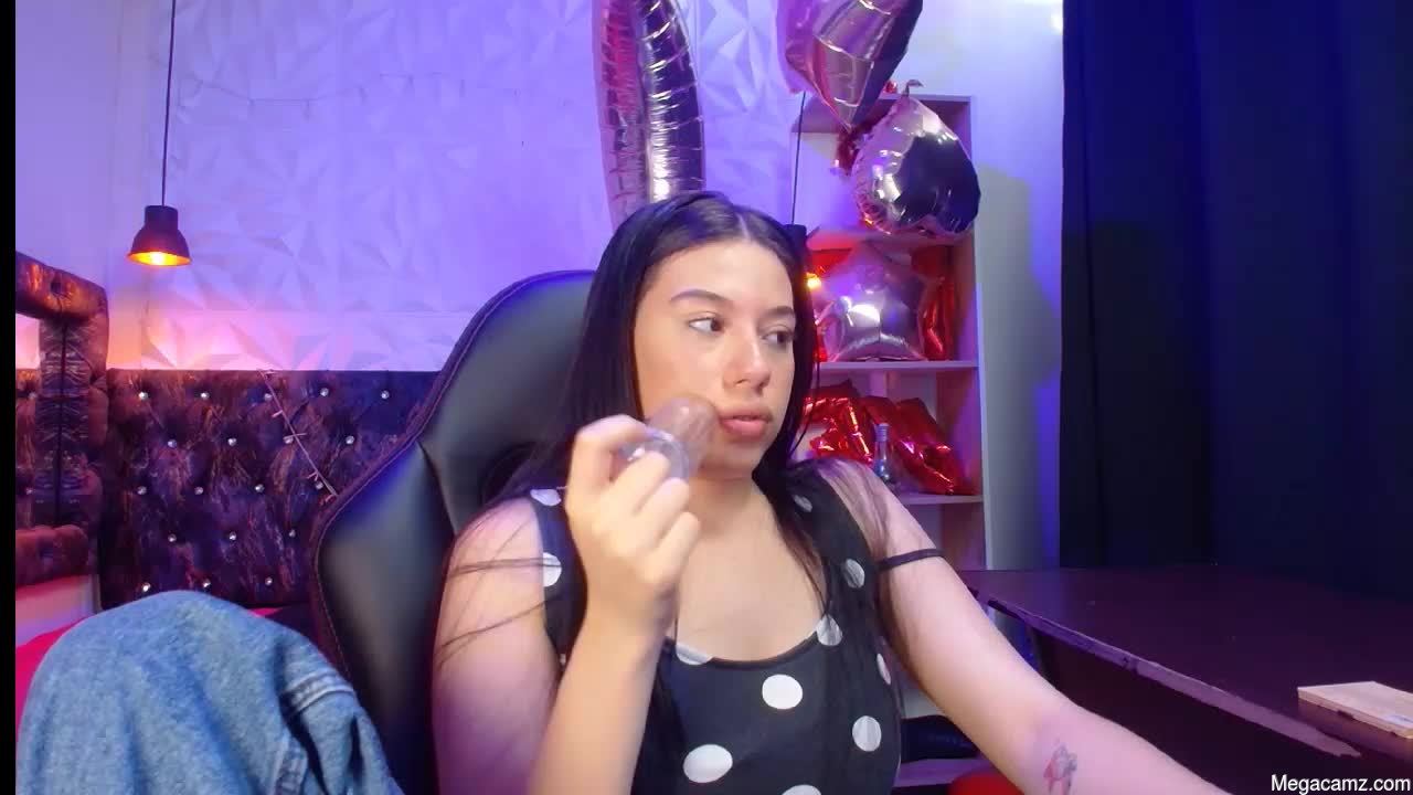 Isabella_dl