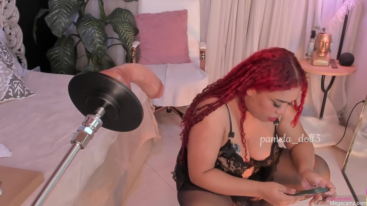 Pamela_doll3