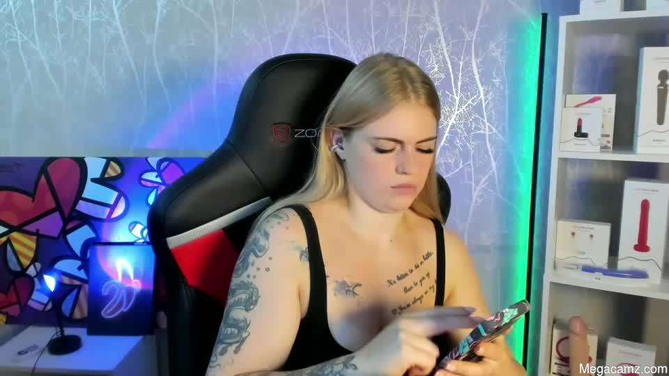 Jolly_doll_