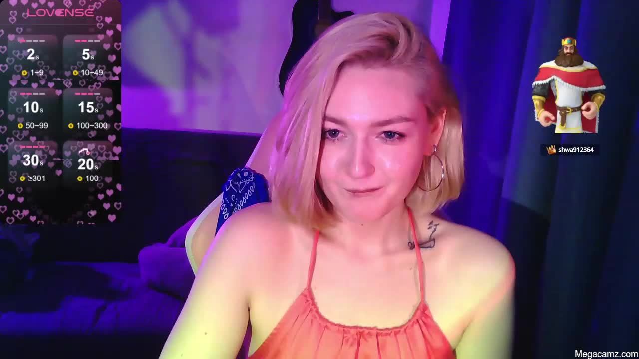 Nicolette_green