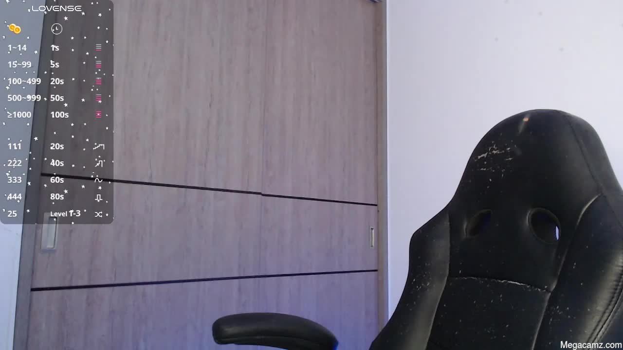 Emma_aaa