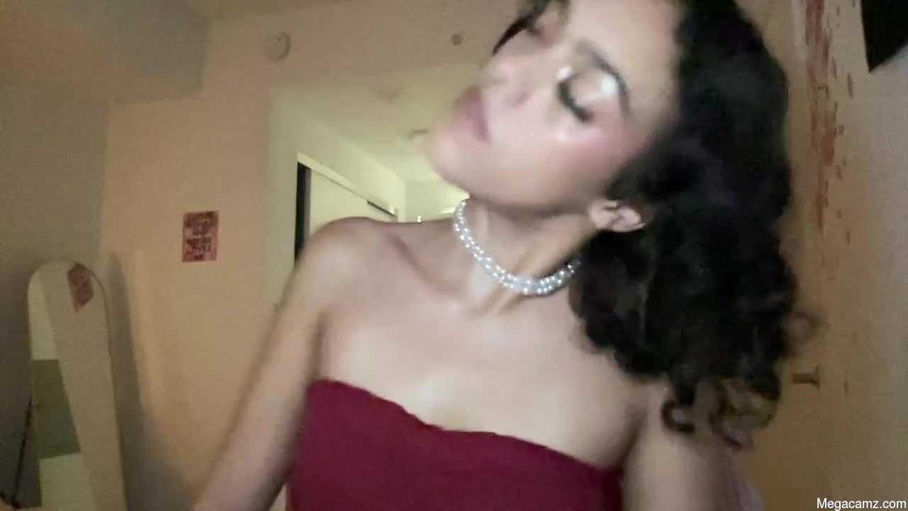Vickyyyx
