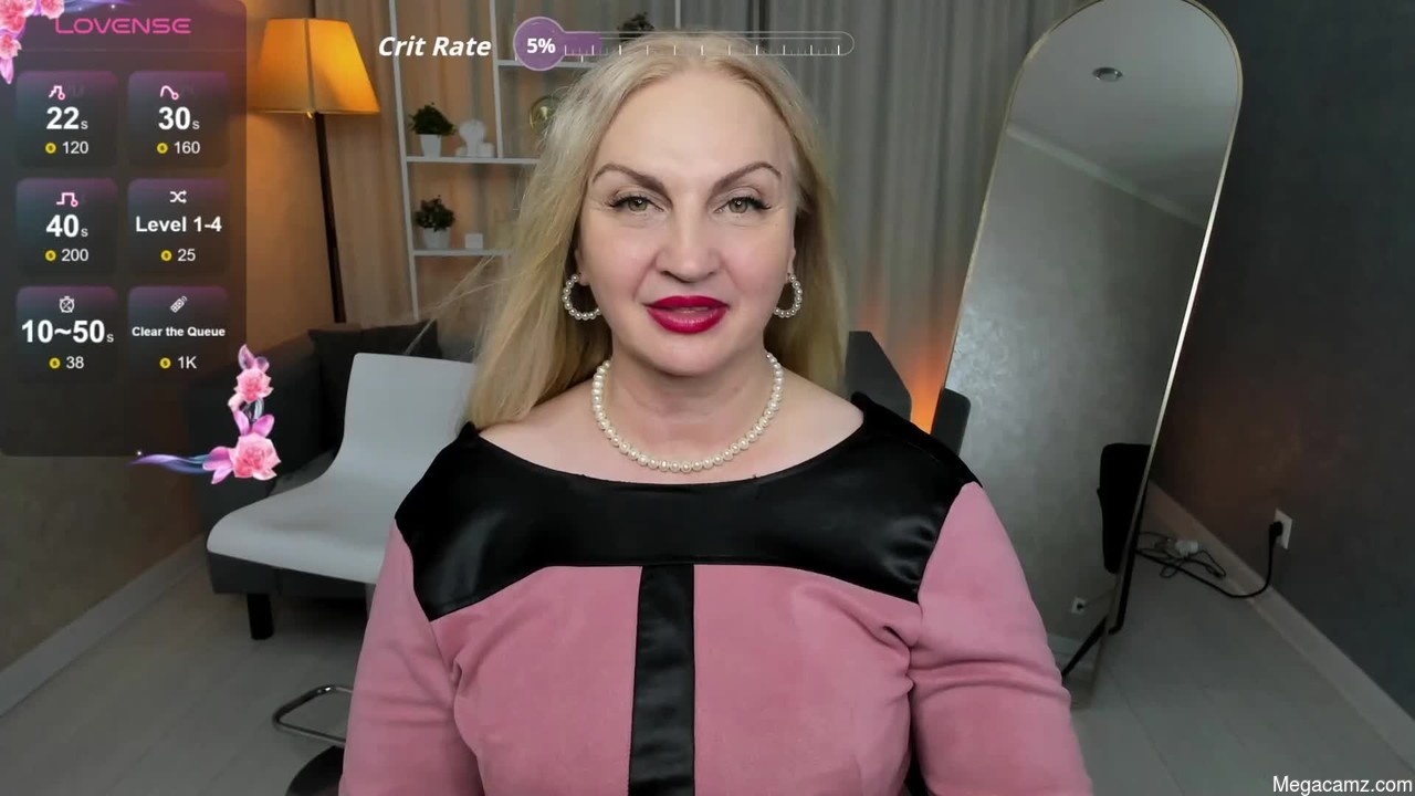 Nina_deville