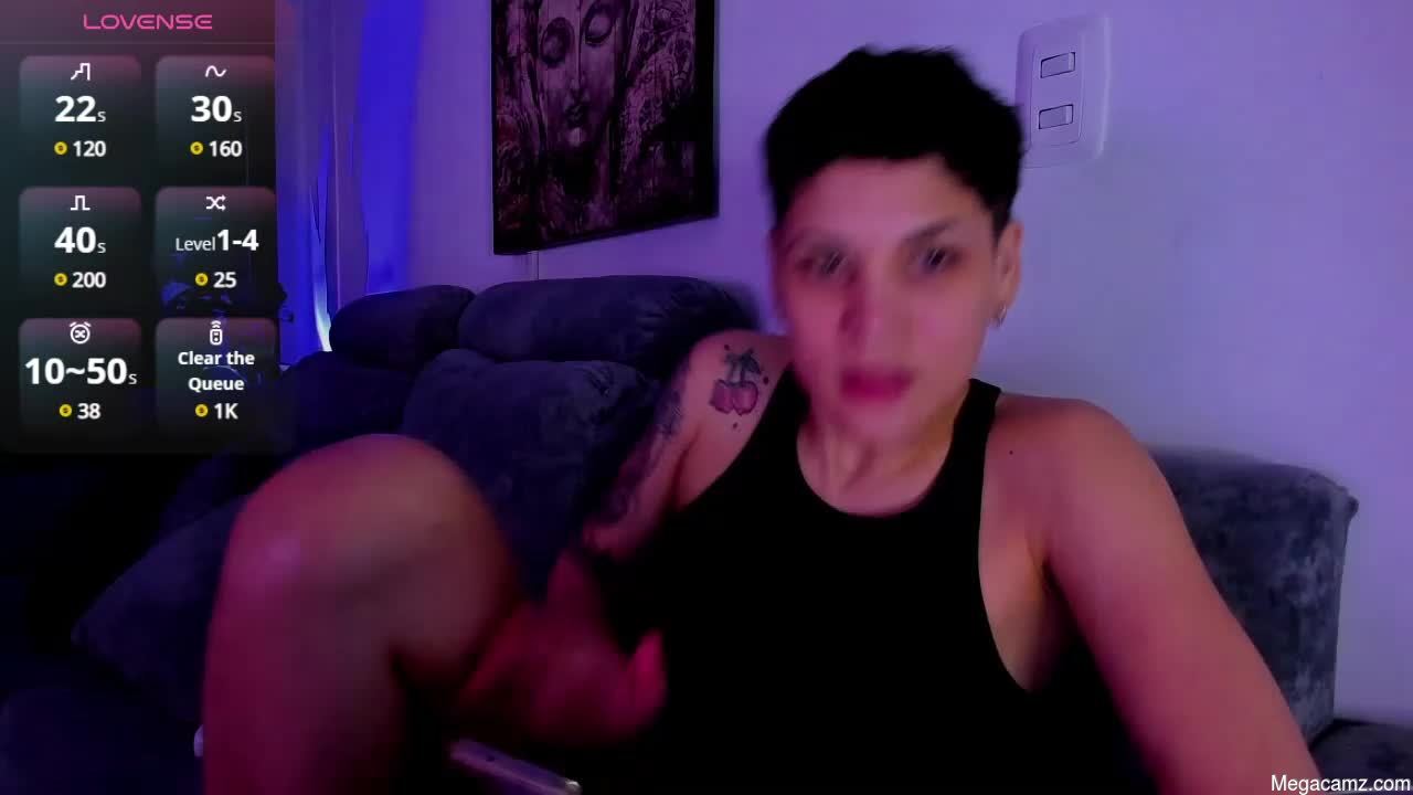 Laura_r23
