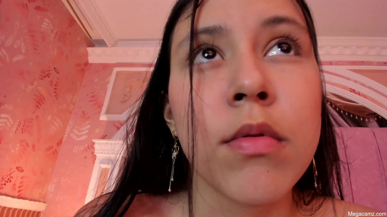 Zoe_pettite_