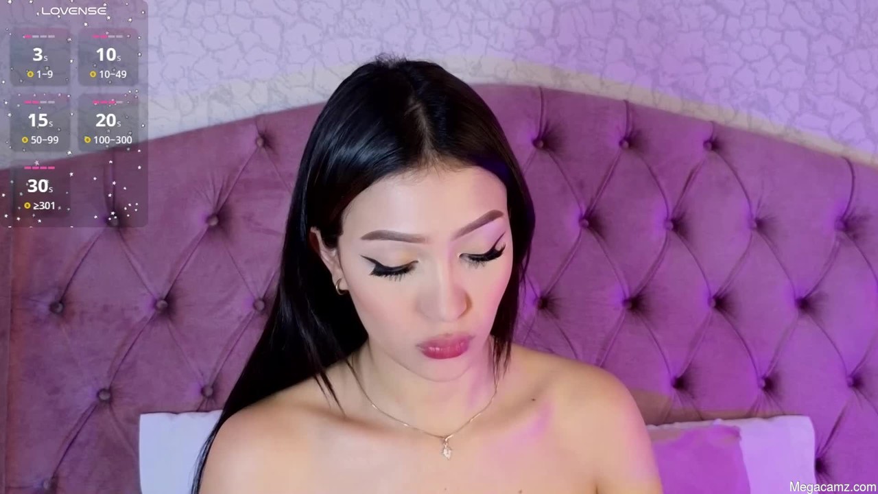 Scarleth_lux_