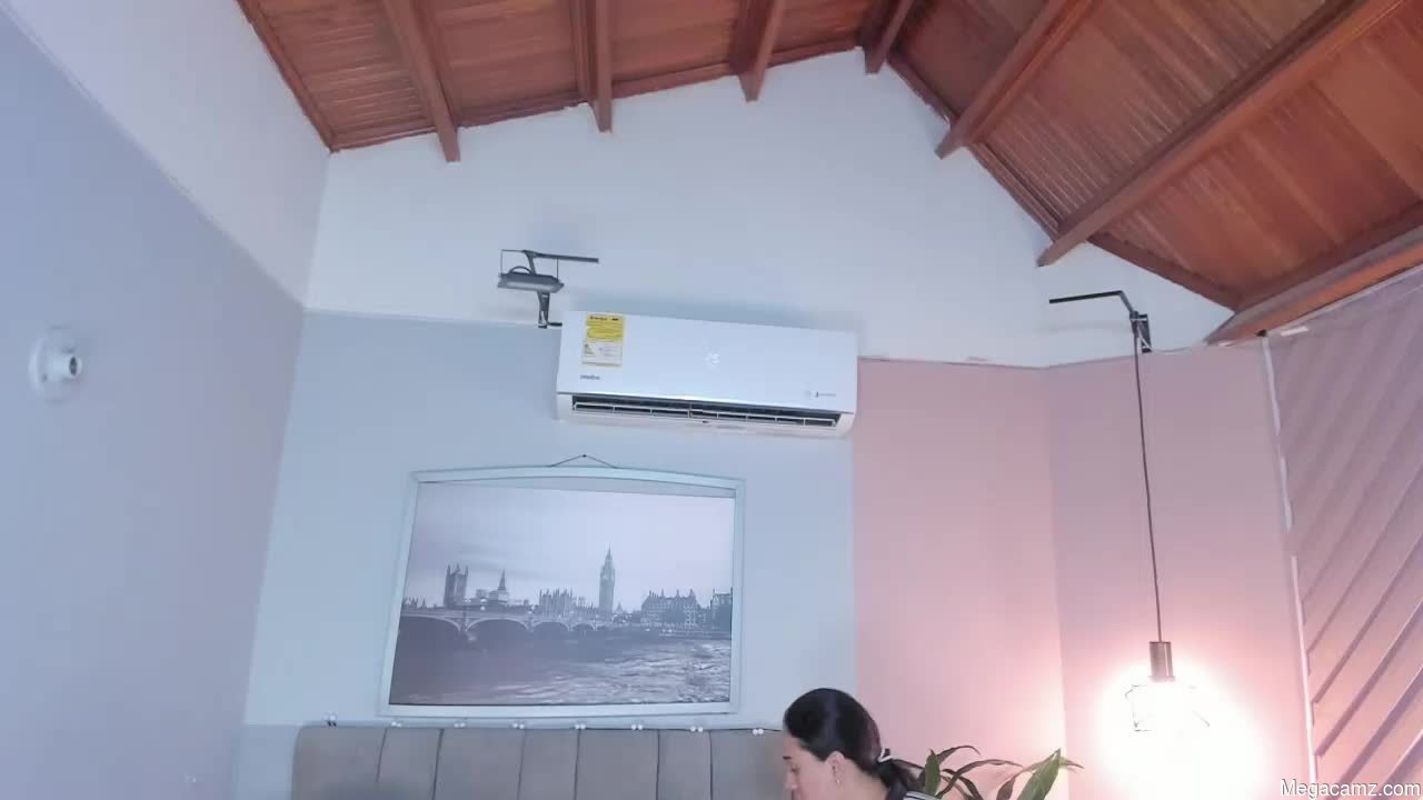Mia_poncce