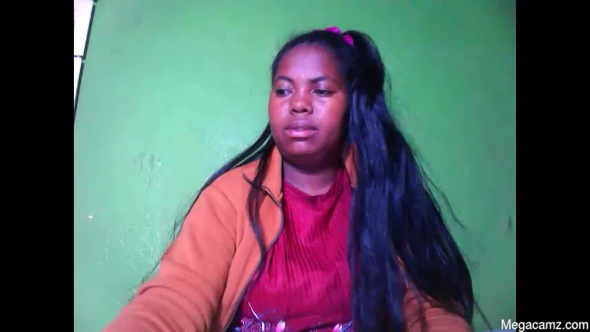 Deliah712909