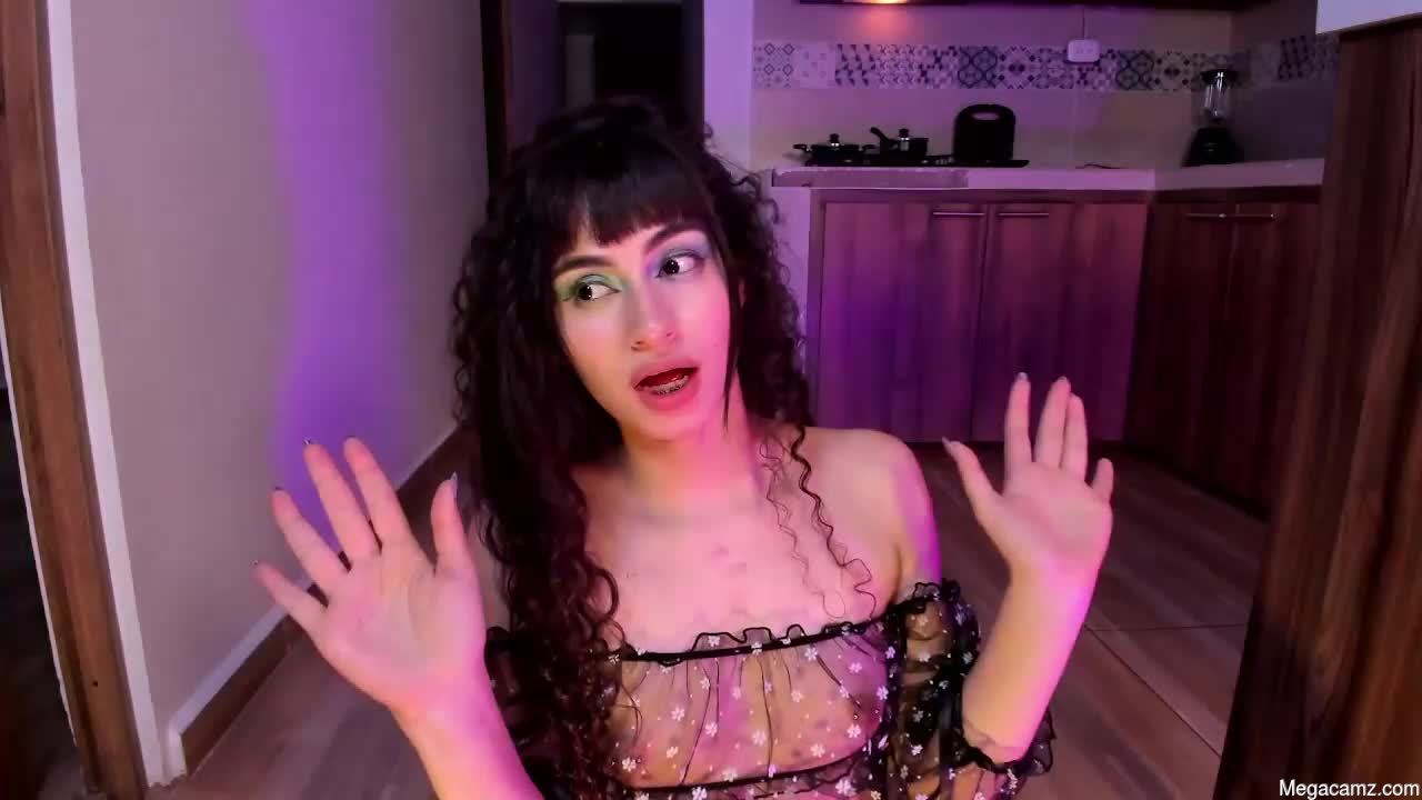 Alynn_bri_