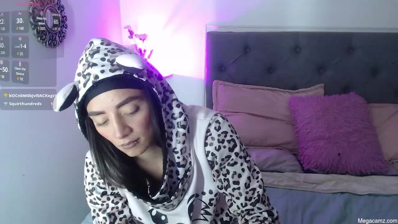 Hanna_grey2